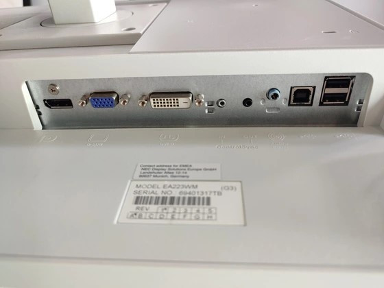 مانیتور استوک 22 اینچ NEC MultiSync EA 223WM