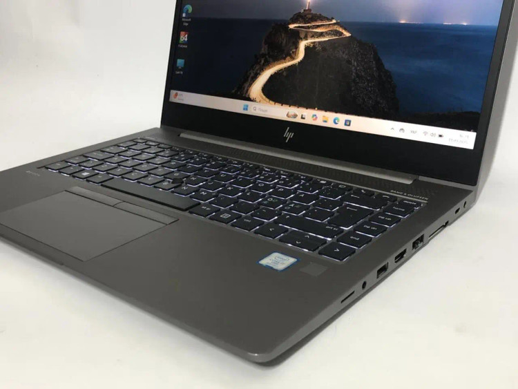 لپ تاپ استوک HP ZBook 14u G6 Core i5-8265U / RAM 16GB / SSD 512GB / Radeon Pro WX3200 4GB