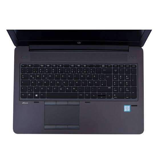 لپ تاپ استوک HP ZBook 15 G4 Core i7-7820HQ / 16GB / 512GB SSD / Intel